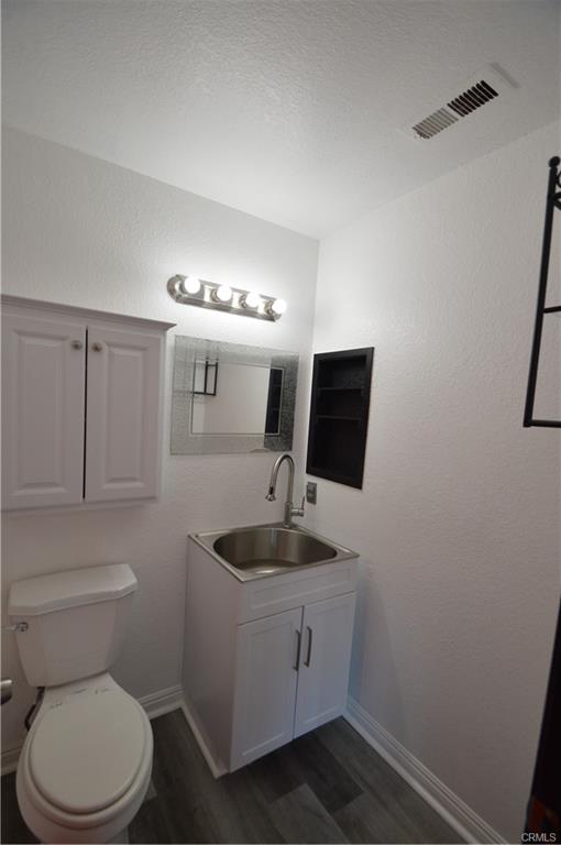 Moreno Valley, California, 92551, United States, 3 Bedrooms Bedrooms, ,2 BathroomsBathrooms,Residential,For Sale,1982753