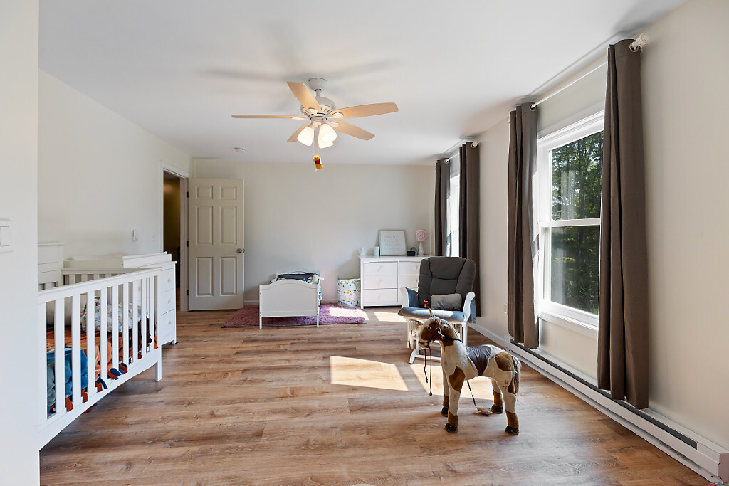 Madison, Maine, 04950, United States, 3 Bedrooms Bedrooms, ,3 BathroomsBathrooms,Residential,For Sale,1898697