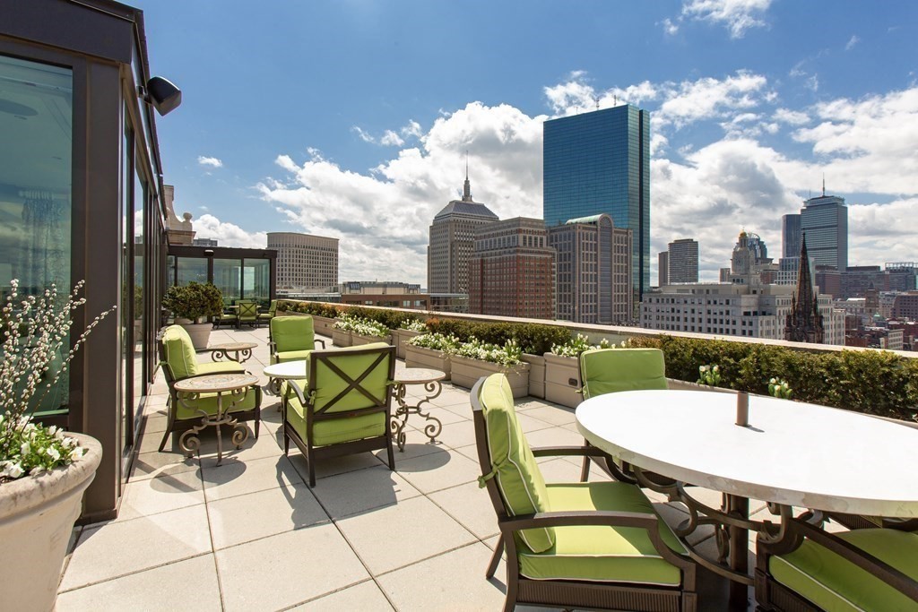Boston, Massachusetts, 02116, United States, 3 Bedrooms Bedrooms, ,5 BathroomsBathrooms,Residential,For Sale,1941760