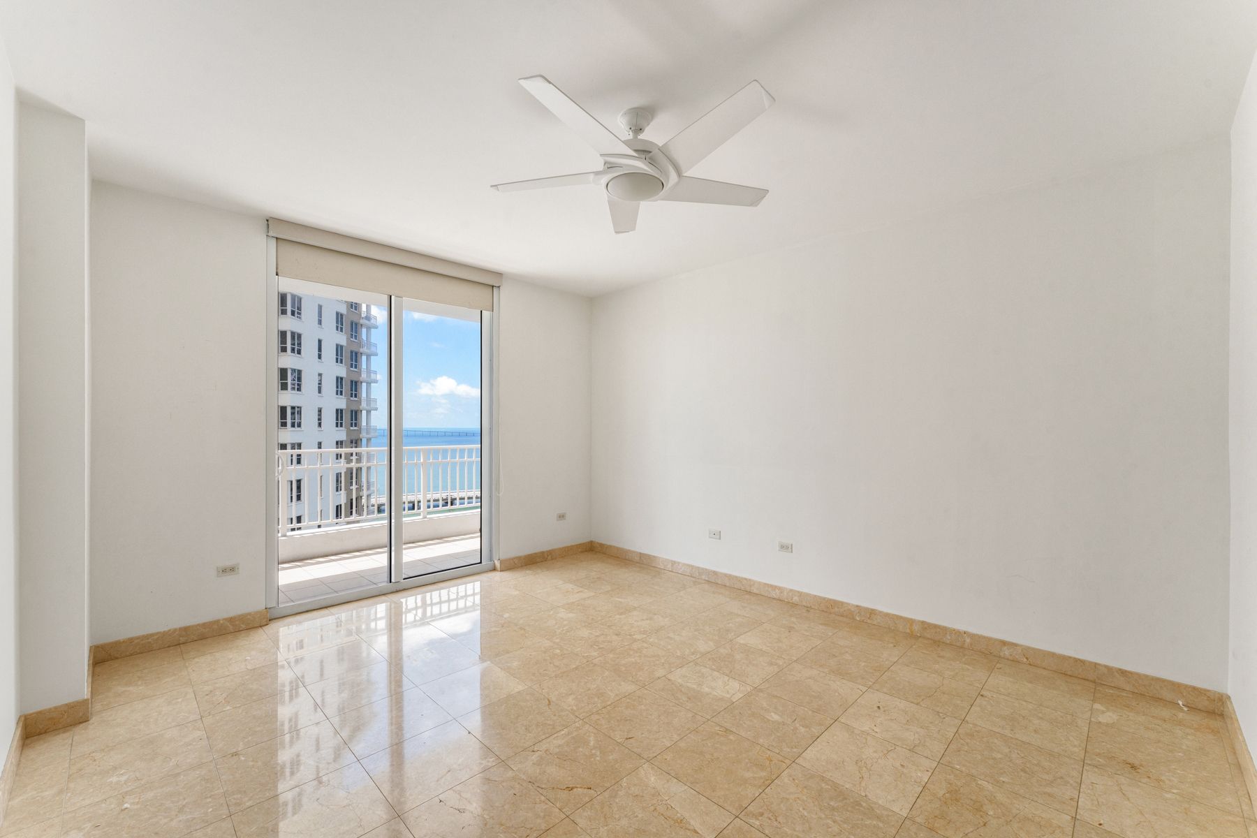  801 Brickell Key Blvd, Miami, FL, 33131 - 物件實景