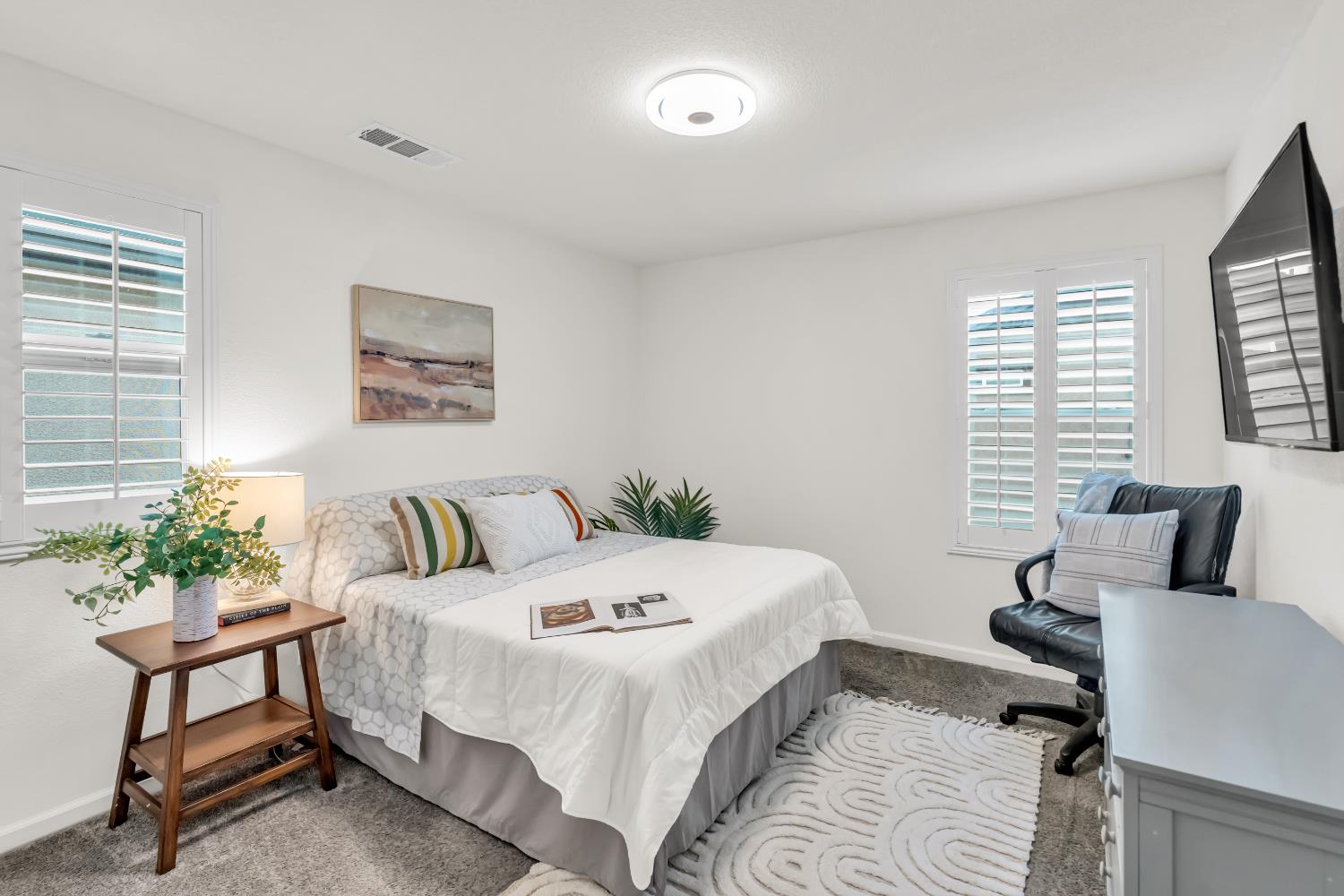 Elk Grove, California, 95758, United States, 3 Bedrooms Bedrooms, ,3 BathroomsBathrooms,Residential,For Sale,1995602