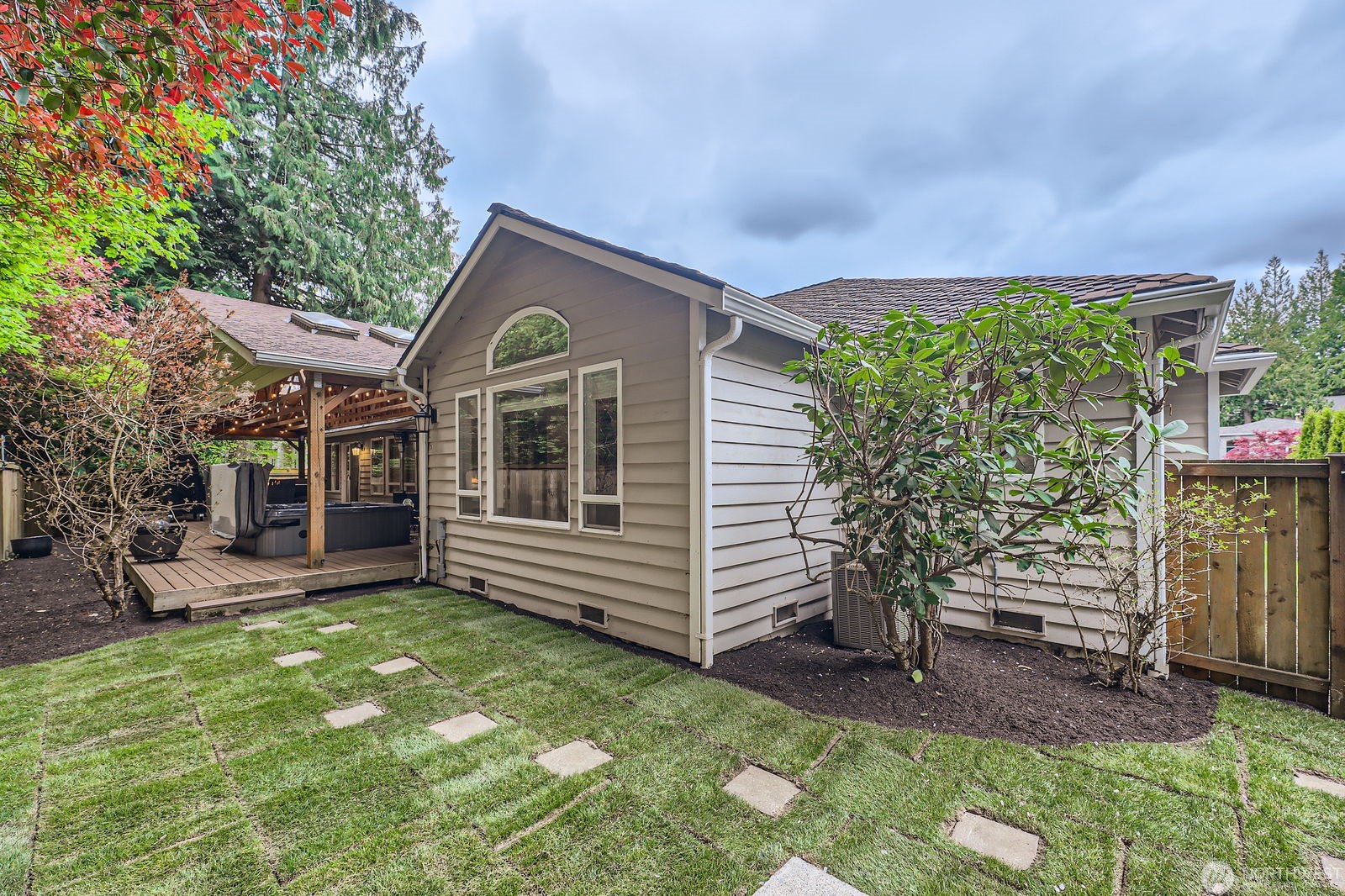 Mill Creek, Washington, 98012, United States, 3 Bedrooms Bedrooms, ,3 BathroomsBathrooms,Residential,For Sale,1792032