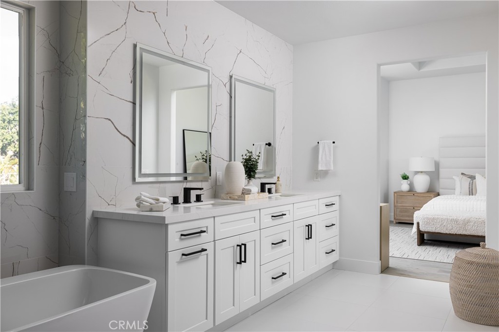 Huntington Beach, California, 92648, United States, 5 Bedrooms Bedrooms, ,1 BathroomBathrooms,Residential,For Sale,1732032