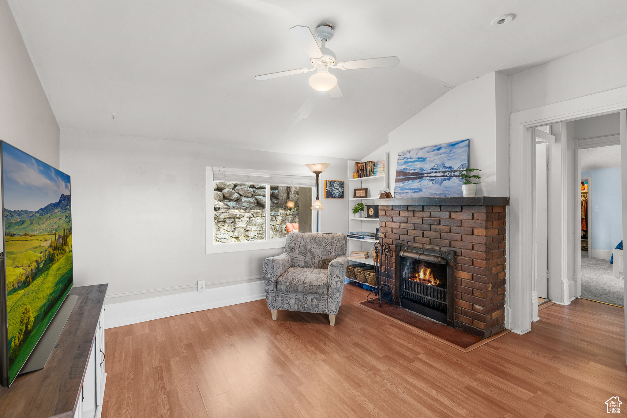 Farmington, Utah, 84025, United States, 4 Bedrooms Bedrooms, ,2 BathroomsBathrooms,Residential,For Sale,1866818