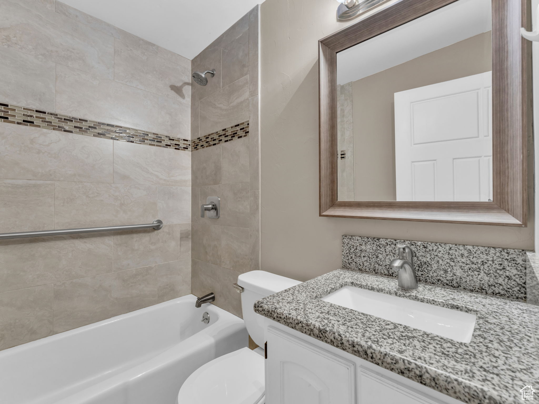 Midvale, Utah, 84047, United States, 4 Bedrooms Bedrooms, ,2 BathroomsBathrooms,Residential,For Sale,1862368