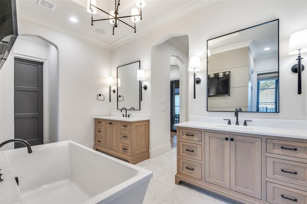 Midlothian, Texas, 76065, United States, 4 Bedrooms Bedrooms, ,5 BathroomsBathrooms,Residential,For Sale,1983532