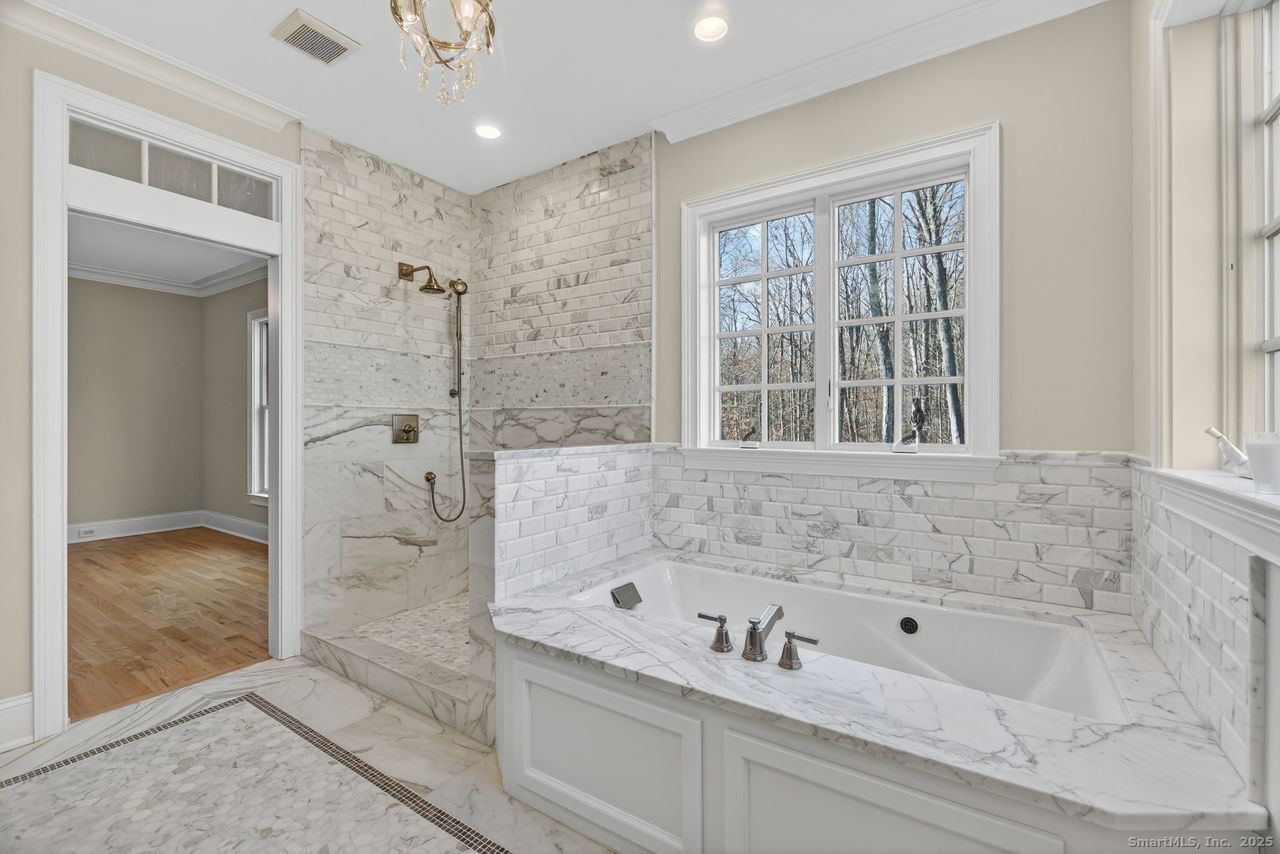 East Haddam, Connecticut, 06423, United States, 3 Bedrooms Bedrooms, ,3 BathroomsBathrooms,Residential,For Sale,1998299