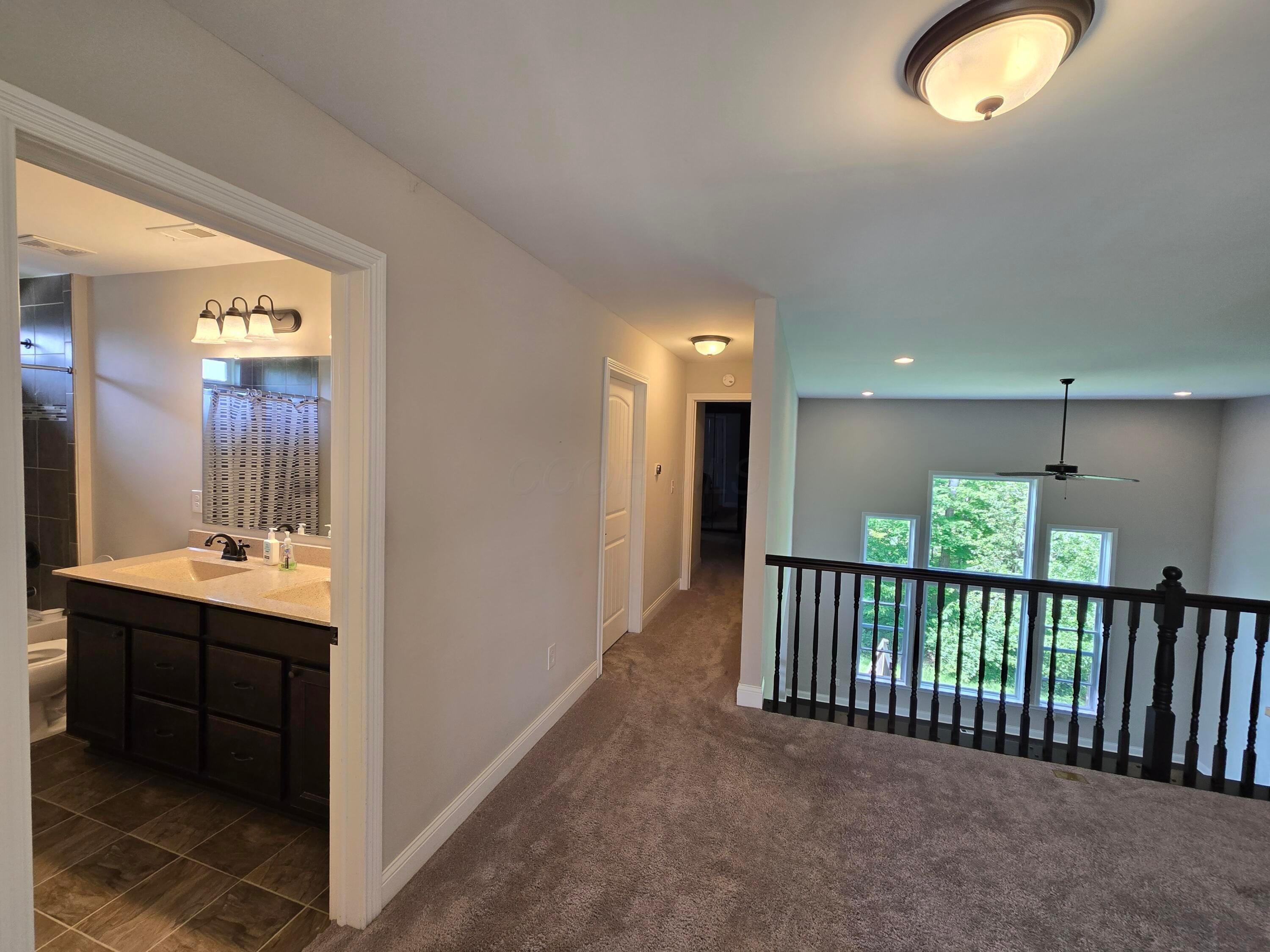Pickerington, Ohio, 43147, United States, 5 Bedrooms Bedrooms, ,5 BathroomsBathrooms,Residential,For Sale,2048451