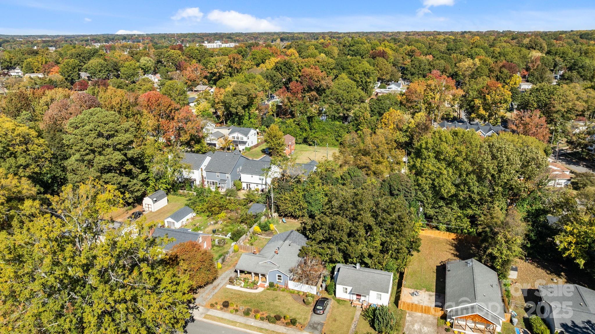 Charlotte, North Carolina, 28205, United States, 2 Bedrooms Bedrooms, ,2 BathroomsBathrooms,Residential,For Sale,1987651