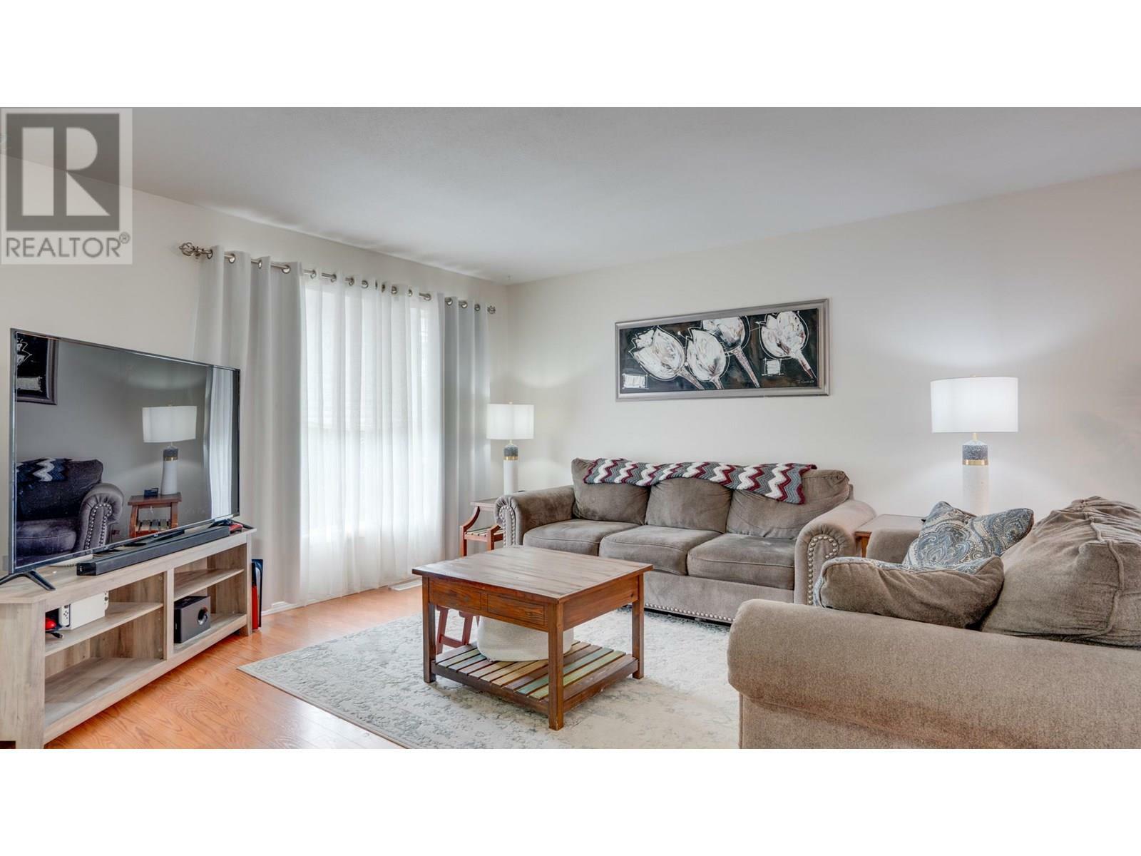 VERNON, British Columbia, V1H 1A6, CA, 5 Bedrooms Bedrooms, ,3 BathroomsBathrooms,Residential,For Sale,1857658