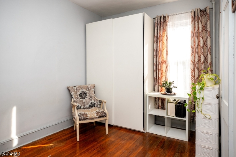 Clifton City, New Jersey, 07011-1334, United States, 4 Bedrooms Bedrooms, ,Residential,For Sale,2009081