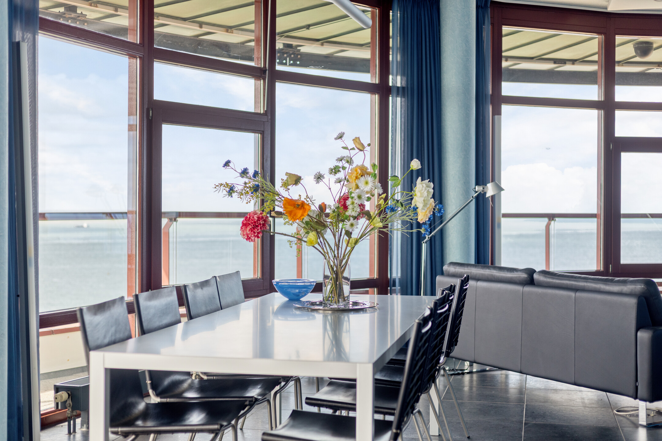  The Penthouse Above the Sea - 物件實景