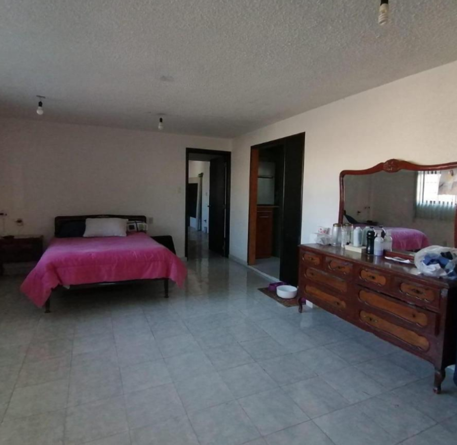 Gustavo A. Madero, Ciudad de México, 07900, Mexico, 5 Bedrooms Bedrooms, ,3 BathroomsBathrooms,Residential,For Sale,1723596