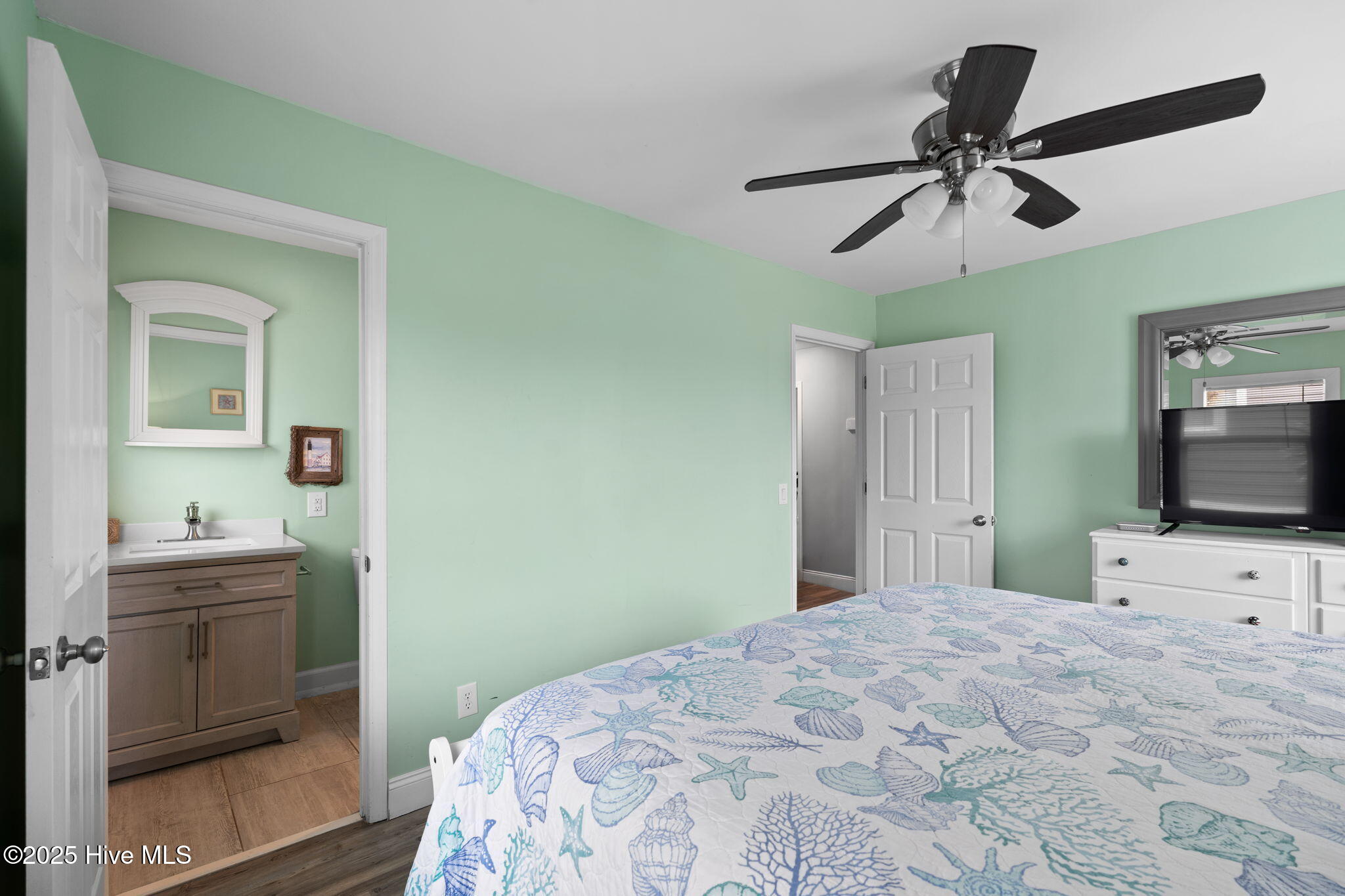 Oak Island, North Carolina, 28465, United States, 3 Bedrooms Bedrooms, ,2 BathroomsBathrooms,Residential,For Sale,1921910