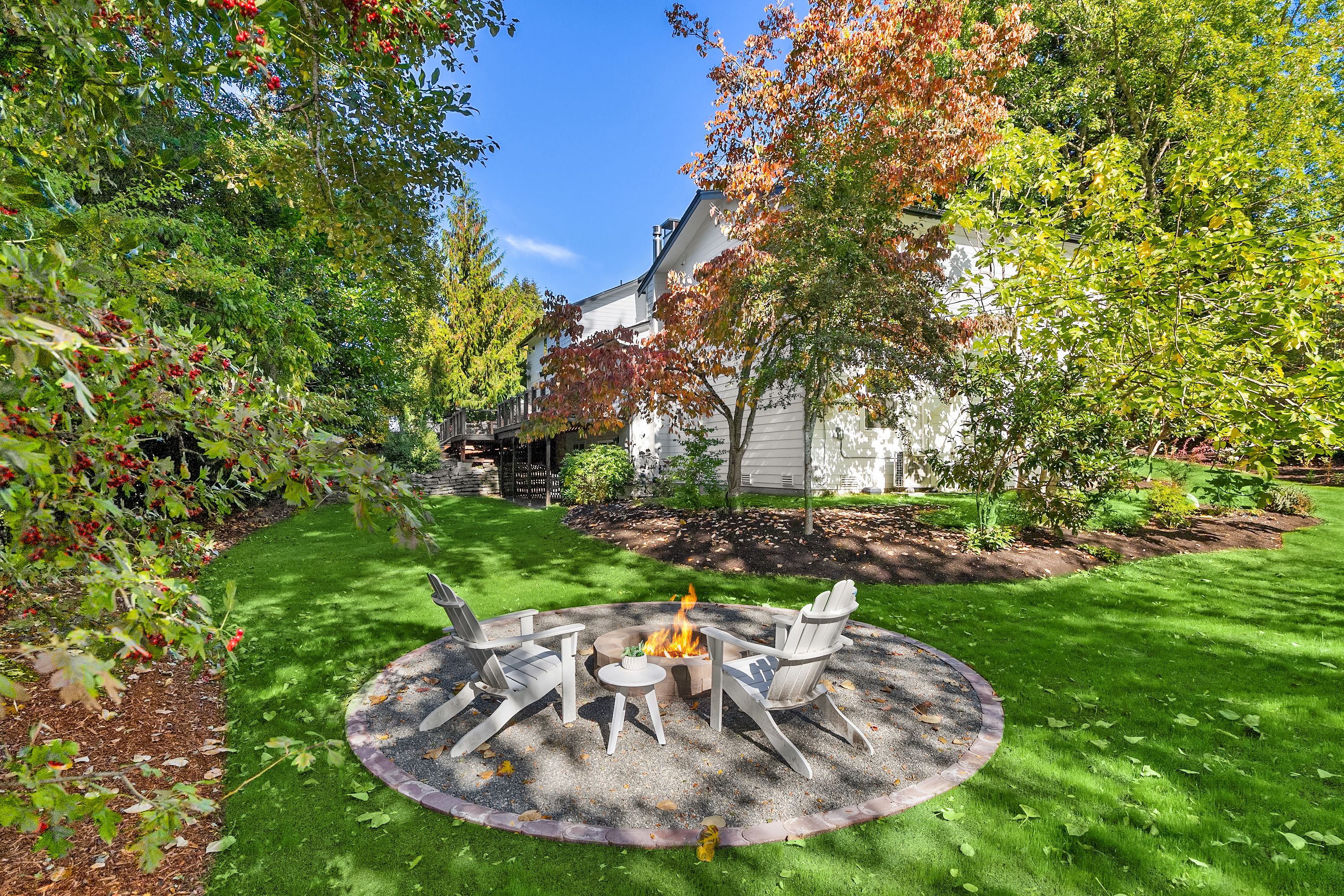  689 Pierce Court Northwest, Bainbridge Island, WA 98110 - 物件實景