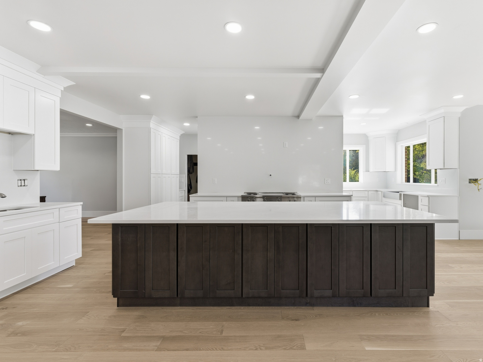 Sandy, Utah, 84092, United States, 5 Bedrooms Bedrooms, ,4 BathroomsBathrooms,Residential,For Sale,1994417