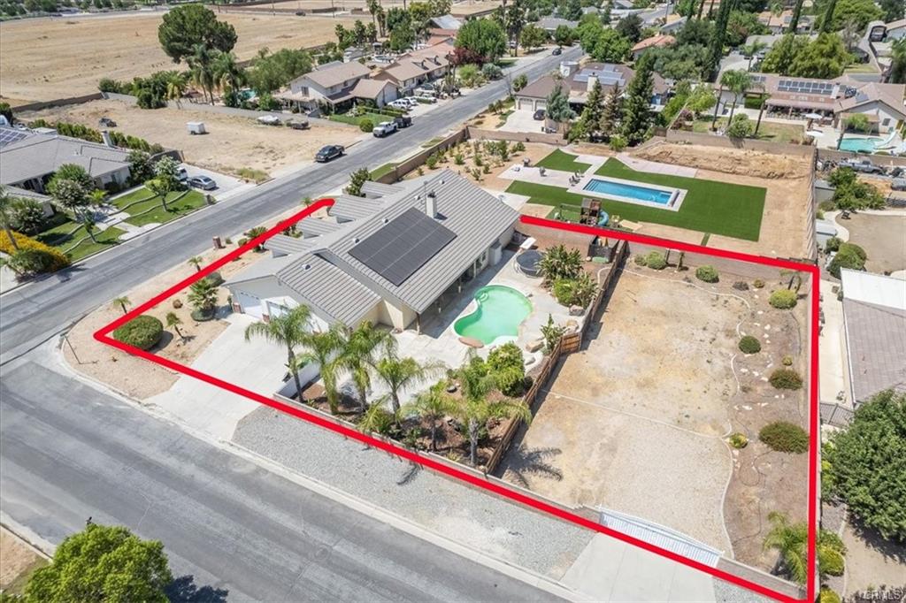 Hemet, California, 92544, United States, 4 Bedrooms Bedrooms, ,2 BathroomsBathrooms,Residential,For Sale,1899336