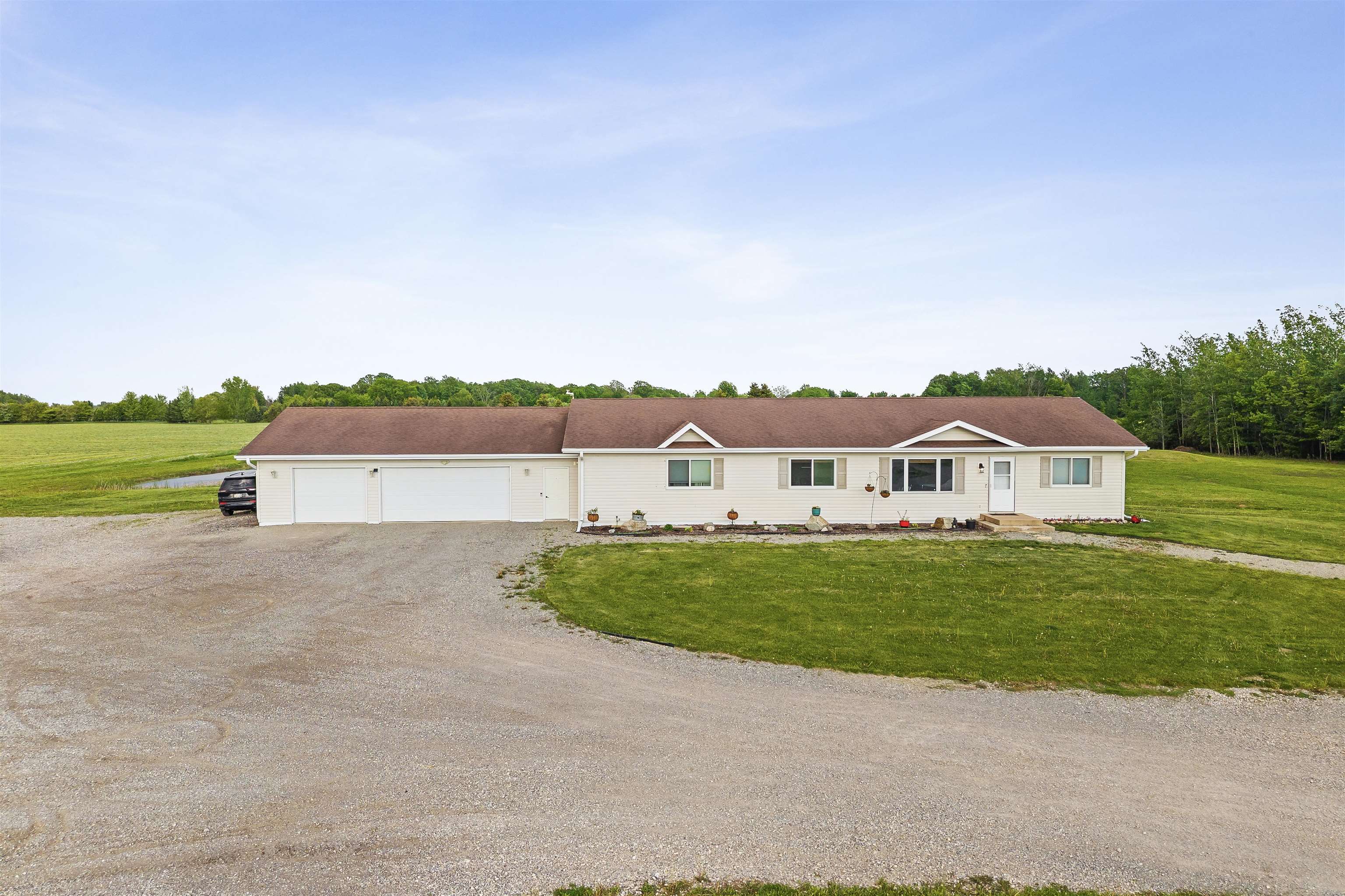 De Pere, Wisconsin, 54115-9006, United States, 4 Bedrooms Bedrooms, ,3 BathroomsBathrooms,Residential,For Sale,2048698