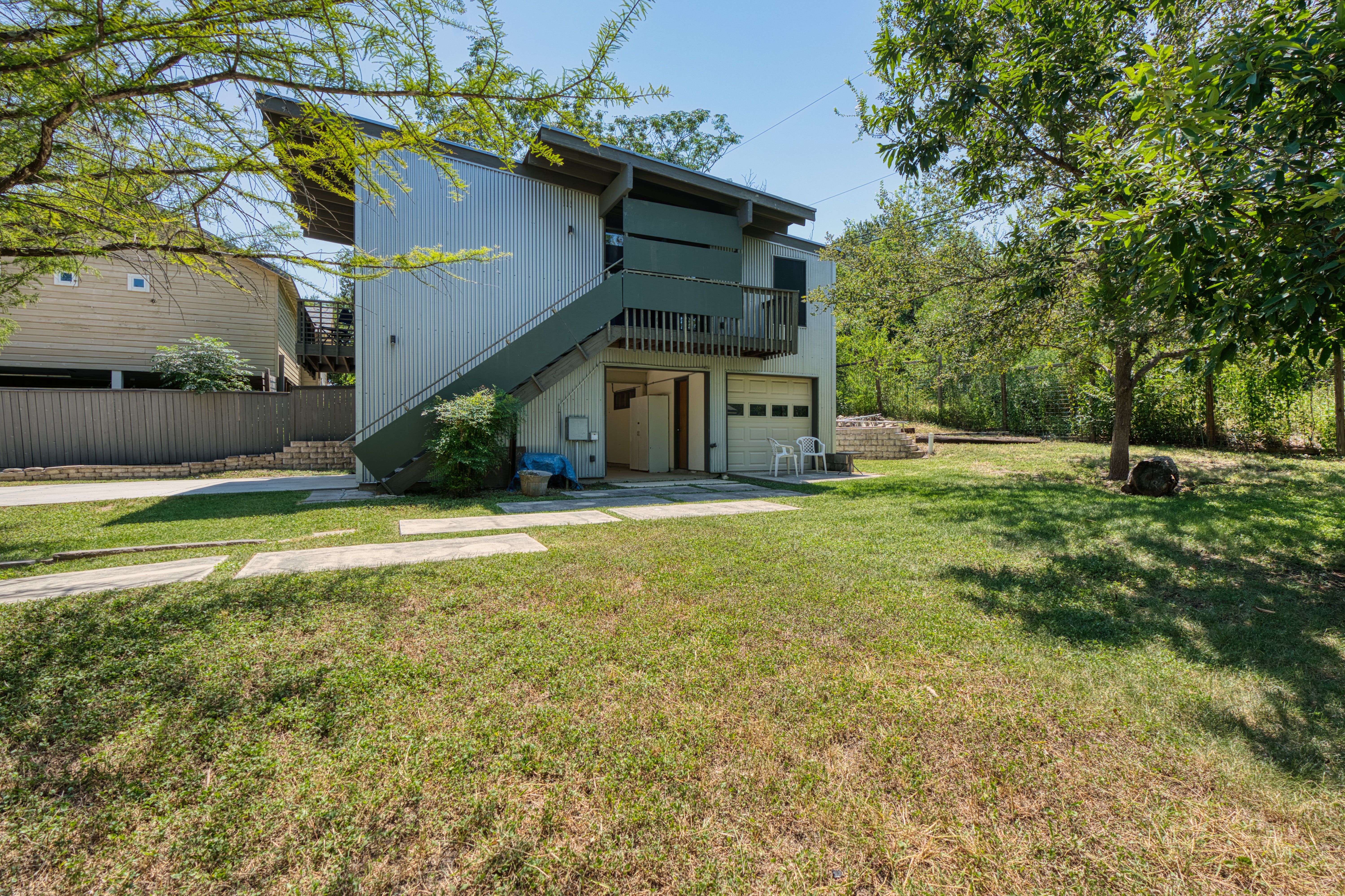  Great Investment Opportunity in Mahncke Park - 物件實景