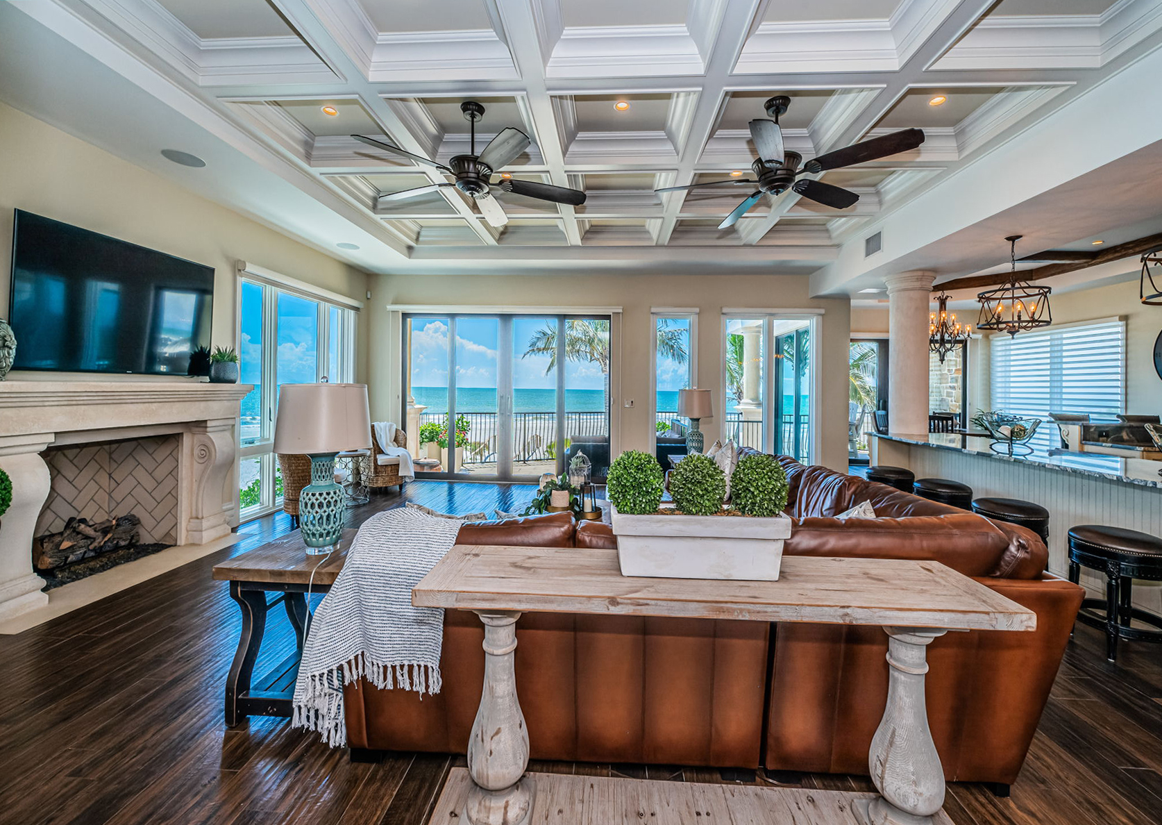 Redington Shores, Florida, 33708, United States, 5 Bedrooms Bedrooms, ,6 BathroomsBathrooms,Residential,For Sale,1921894