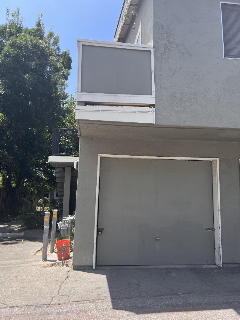 San Jose, California, 95122, United States, 2 Bedrooms Bedrooms, ,1 BathroomBathrooms,Residential,For Sale,1911933