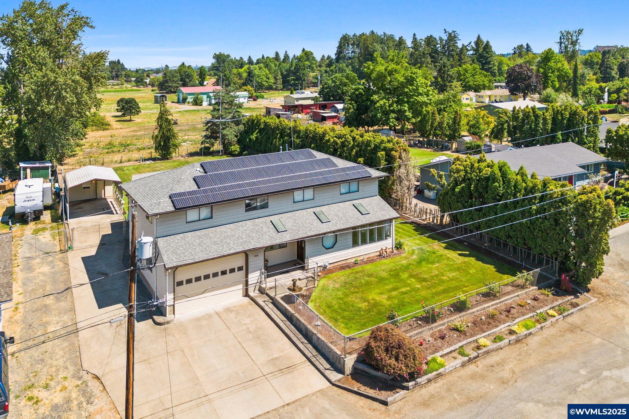 Salem, Oregon, 97317, United States, 6 Bedrooms Bedrooms, ,4 BathroomsBathrooms,Residential,For Sale,1907715