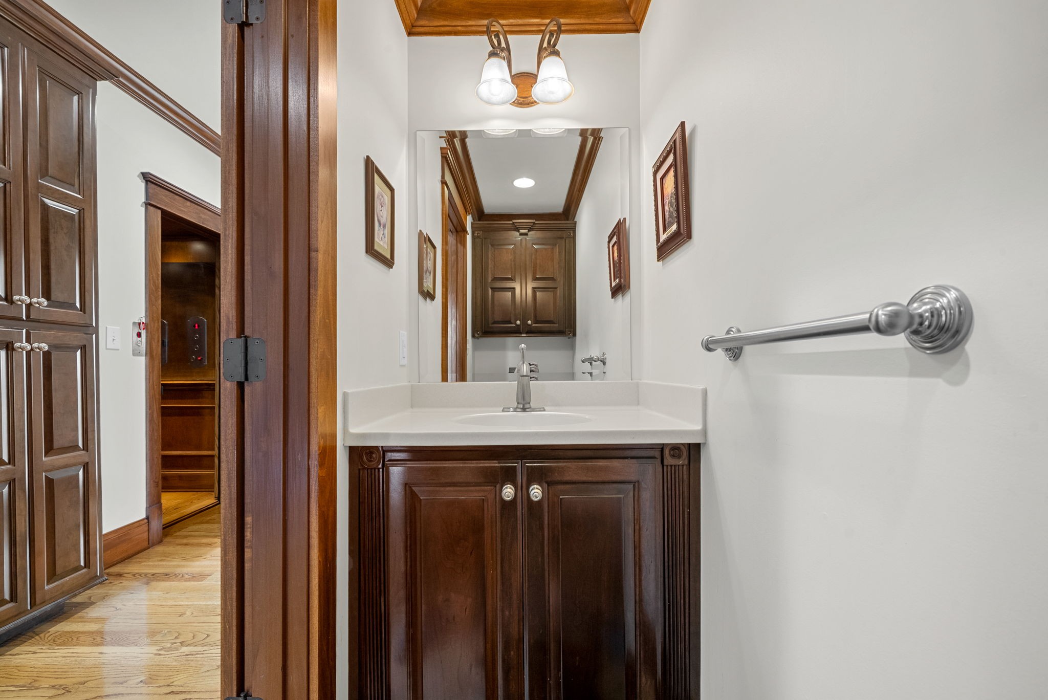 Clarksville, Tennessee, 37040, United States, 4 Bedrooms Bedrooms, ,4 BathroomsBathrooms,Residential,For Sale,1981354