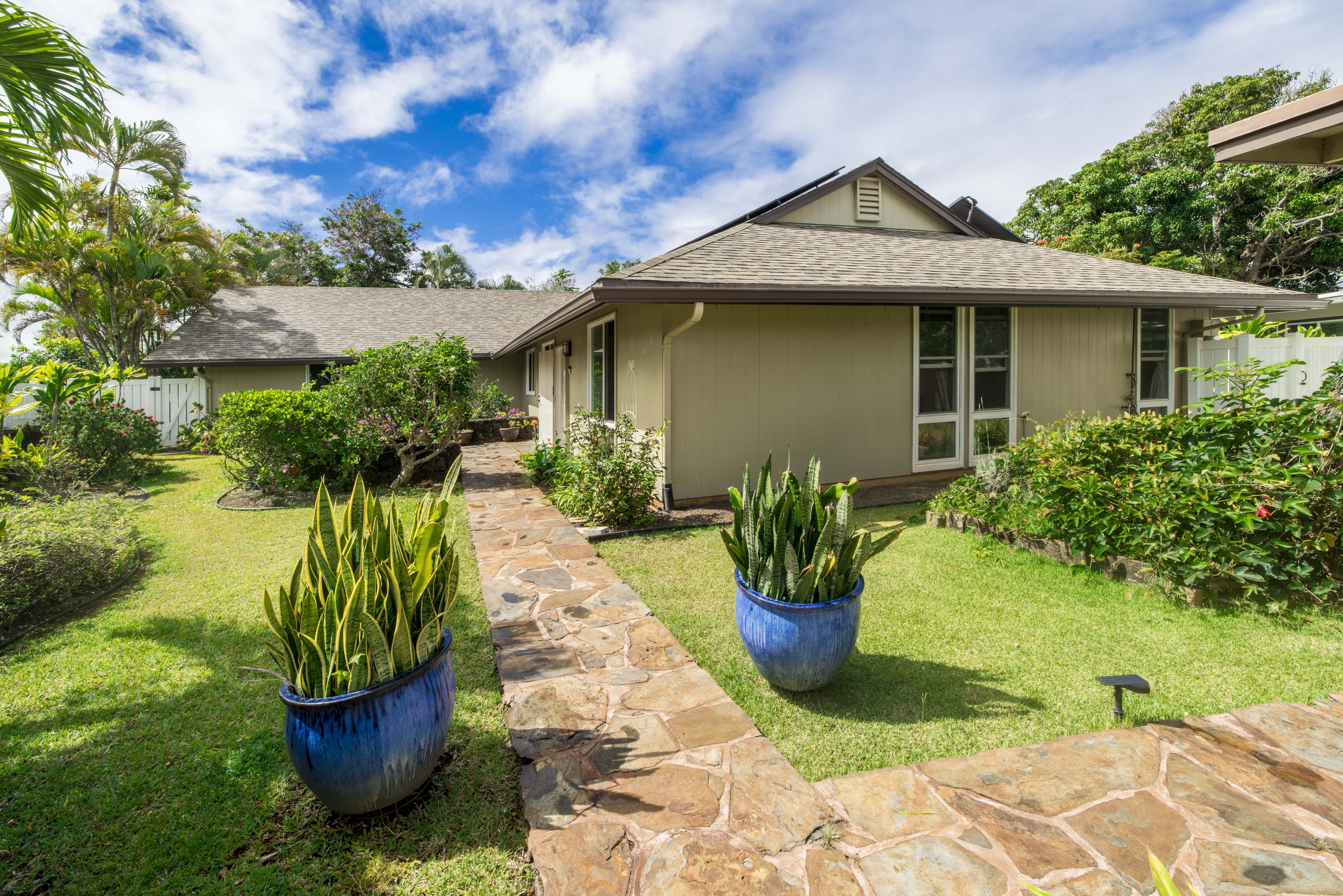 Mililani, Hawaii, 96789, United States, 4 Bedrooms Bedrooms, ,2 BathroomsBathrooms,Residential,For Sale,1978184