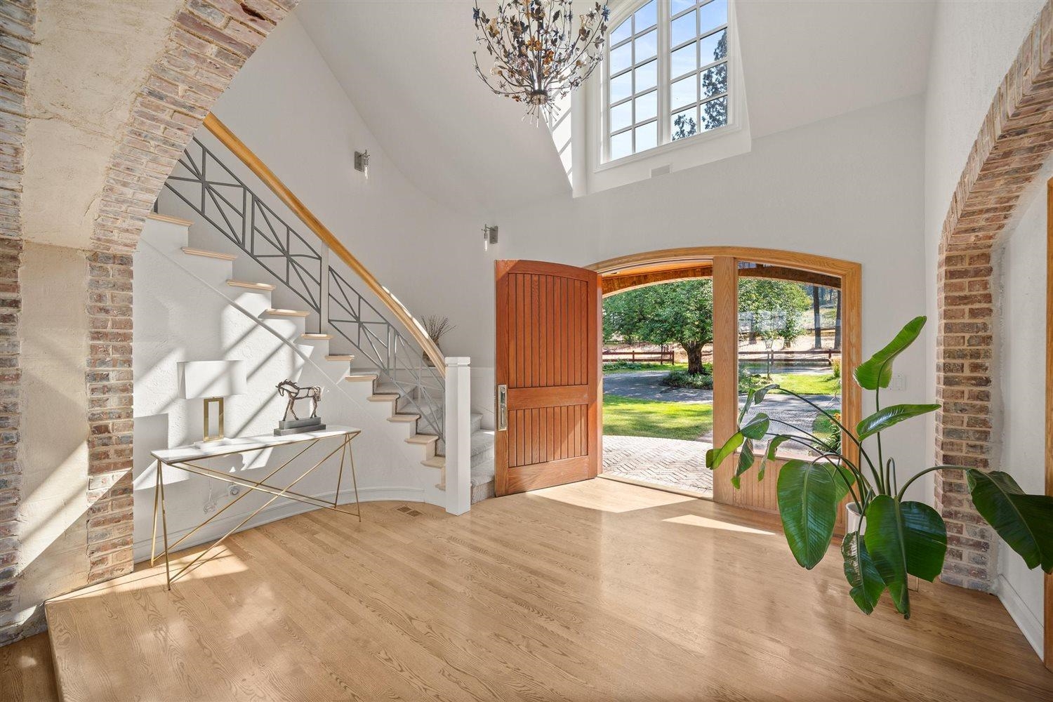 Spokane, Washington, 99223, United States, 6 Bedrooms Bedrooms, ,5 BathroomsBathrooms,Residential,For Sale,1978662