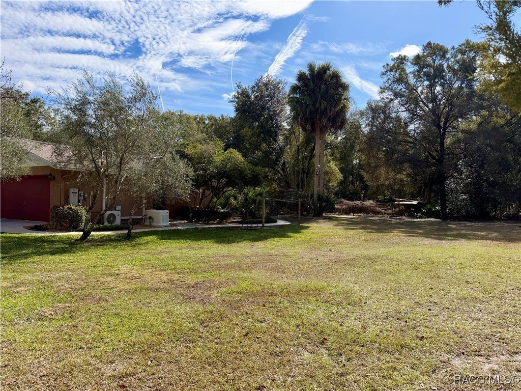 Crystal River, Florida, 34428, United States, 3 Bedrooms Bedrooms, ,2 BathroomsBathrooms,Residential,For Sale,2006221