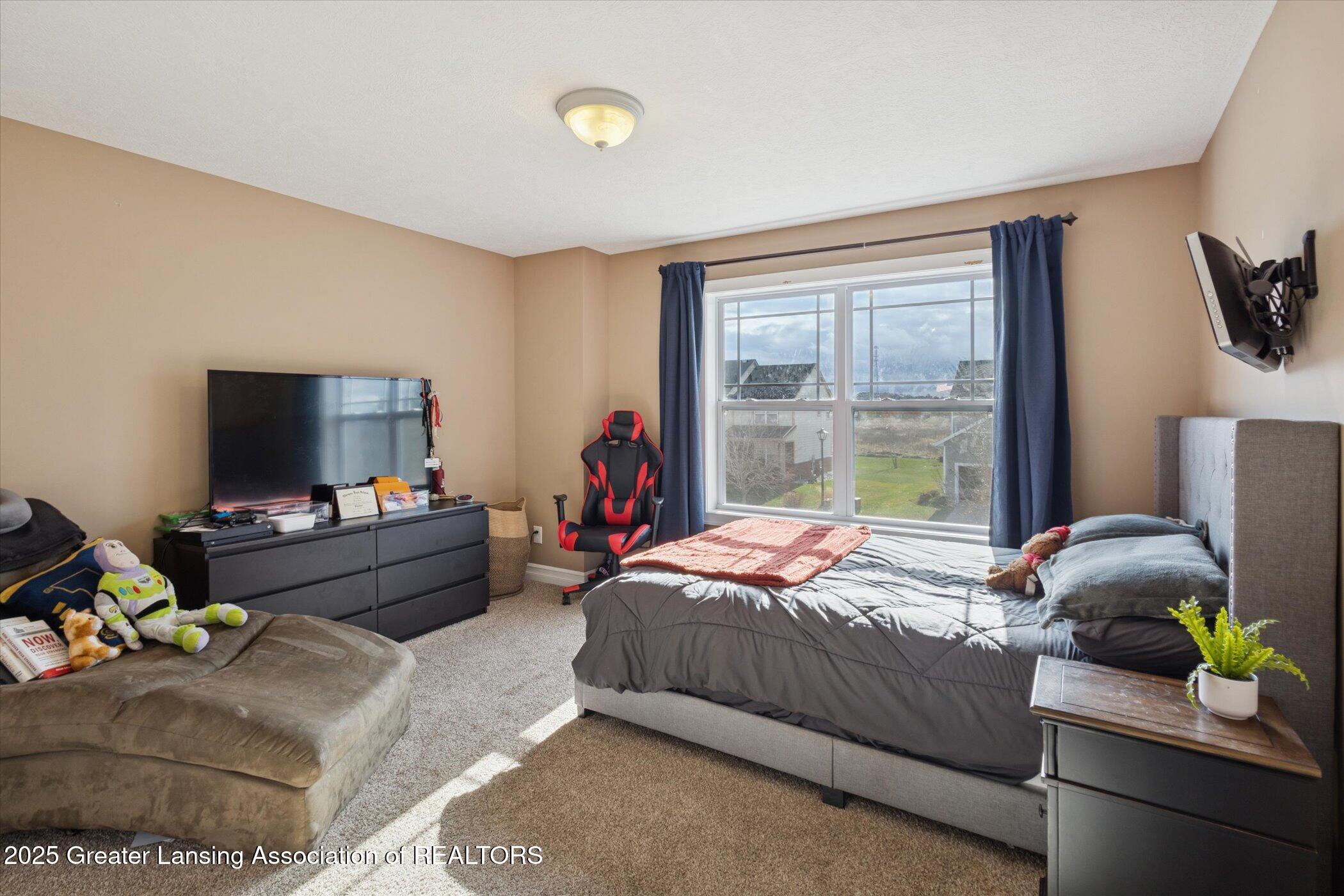 Okemos, Michigan, 48864, United States, 4 Bedrooms Bedrooms, ,4 BathroomsBathrooms,Residential,For Sale,1992112