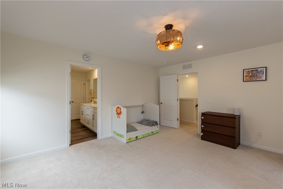 Aurora, Ohio, 44202, United States, 3 Bedrooms Bedrooms, ,3 BathroomsBathrooms,Residential,For Sale,2030773