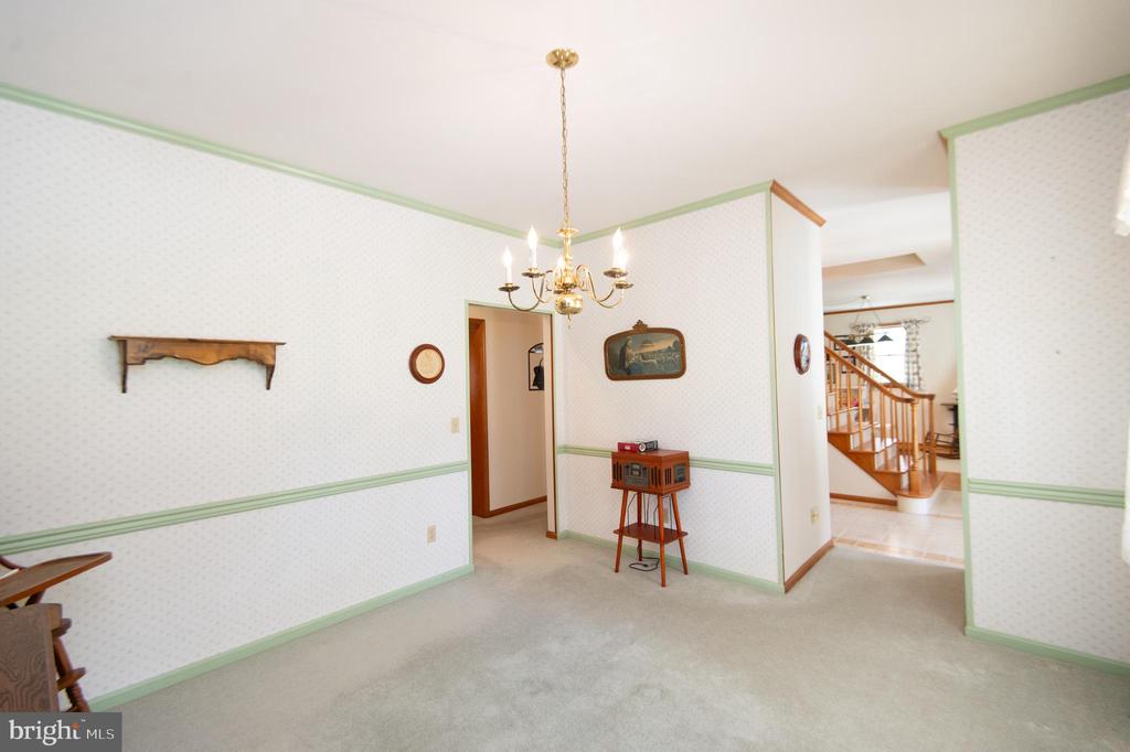 Denton, Maryland, 21629, United States, 4 Bedrooms Bedrooms, ,3 BathroomsBathrooms,Residential,For Sale,1992998