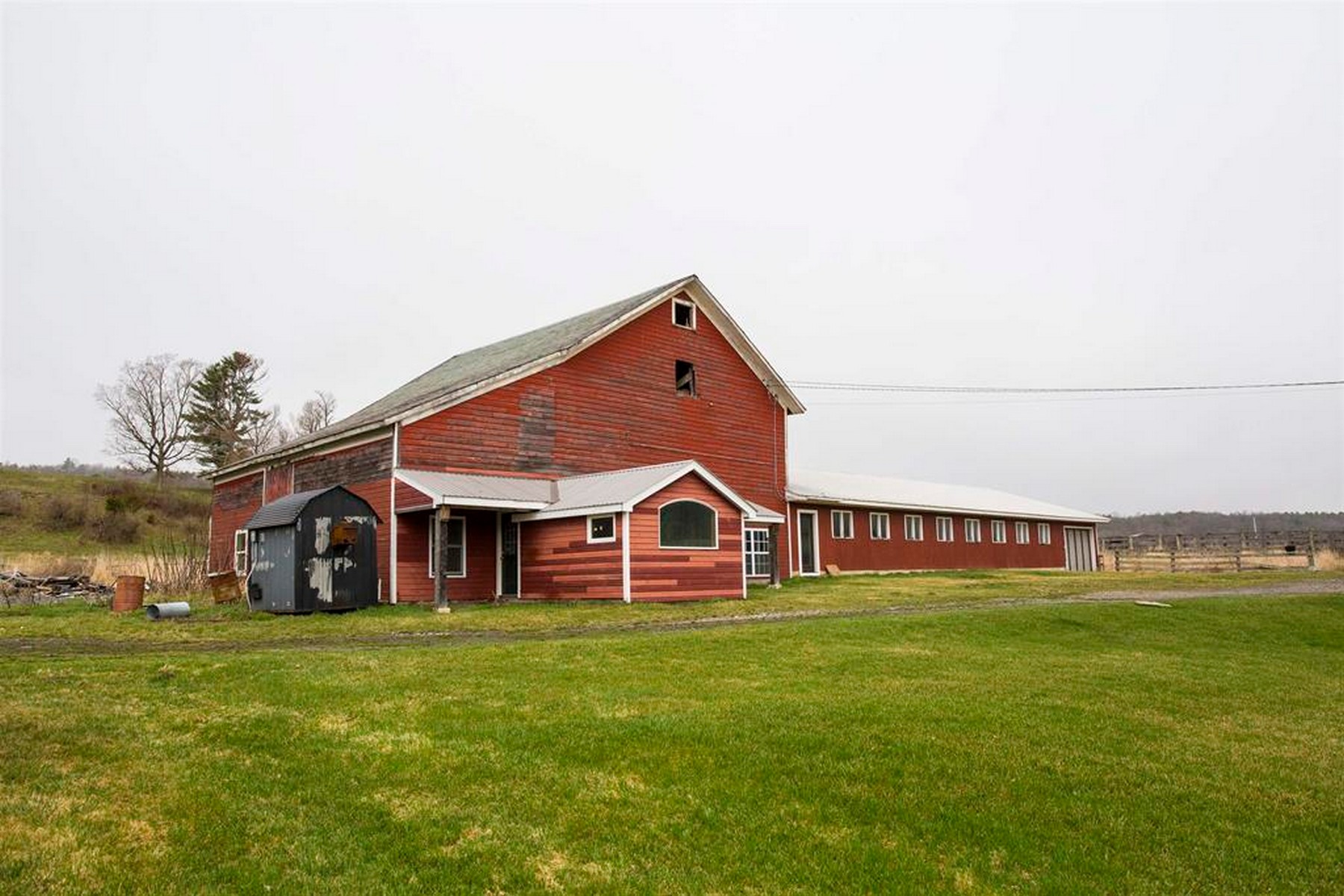  557 Pleasant Valley Road - 物件實景