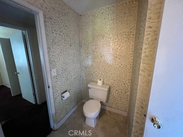 COMPTON, California, 90220, United States, 5 Bedrooms Bedrooms, ,3 BathroomsBathrooms,Residential,For Sale,1836388