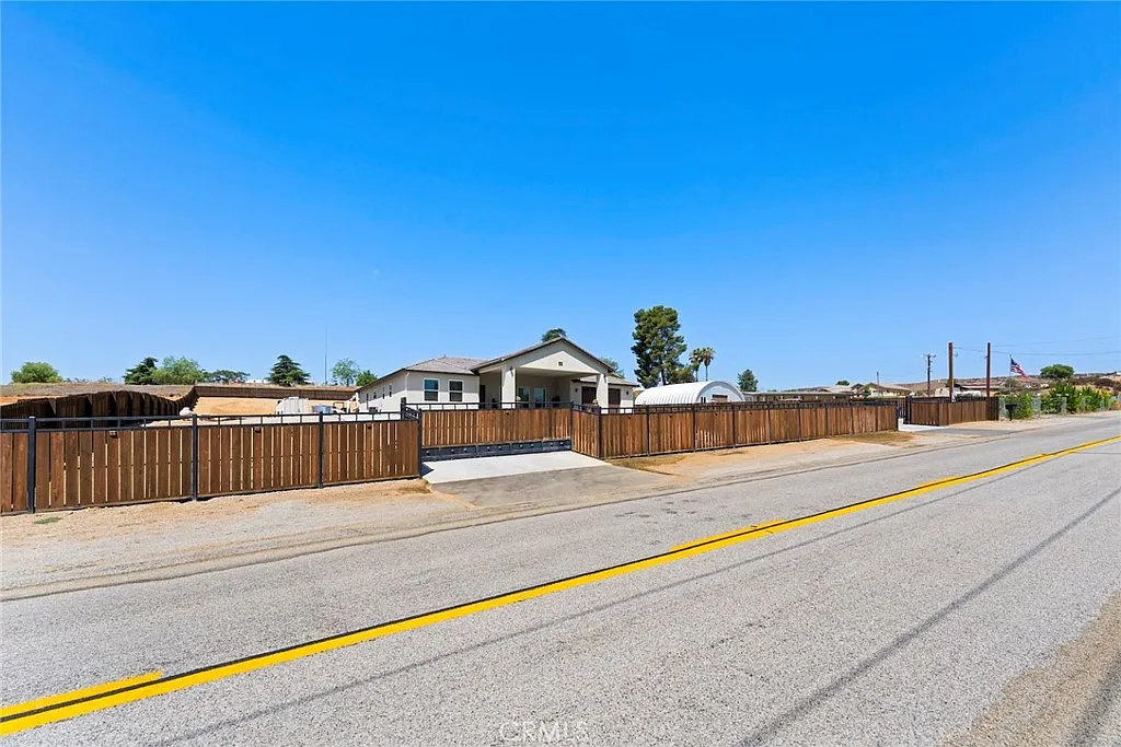 Cherry Valley, California, 92223, United States, 4 Bedrooms Bedrooms, ,3 BathroomsBathrooms,Residential,For Sale,1983713