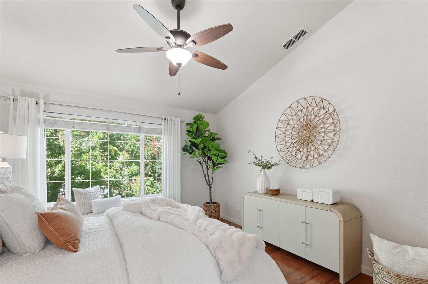 Pleasanton, California, 94588, United States, 3 Bedrooms Bedrooms, ,3 BathroomsBathrooms,Residential,For Sale,1984593