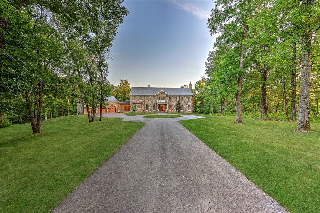 10760 Sugar Creek Road, Bentonville, Arkansas, 72712, United States, 5 Bedrooms Bedrooms, ,4 BathroomsBathrooms,Residential,For Sale,10760 Sugar Creek Road,1615859