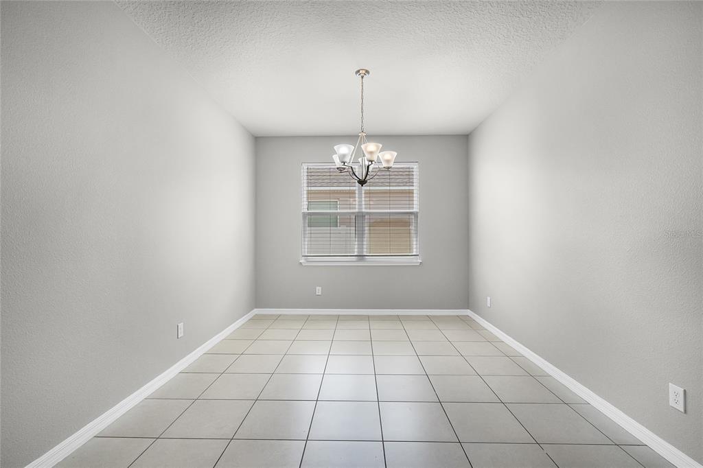 Apopka, Florida, 32712, United States, 4 Bedrooms Bedrooms, ,3 BathroomsBathrooms,Residential,For Sale,1940154