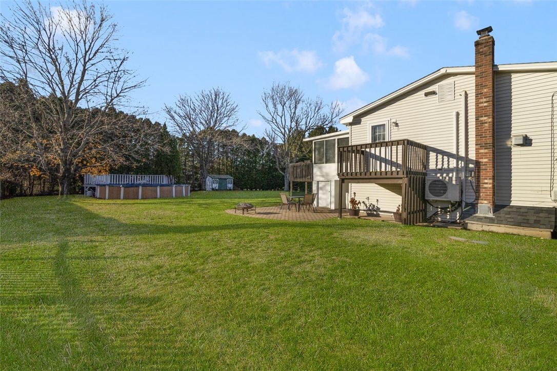 Cranston, Rhode Island, 02921, United States, 3 Bedrooms Bedrooms, ,2 BathroomsBathrooms,Residential,For Sale,1996913