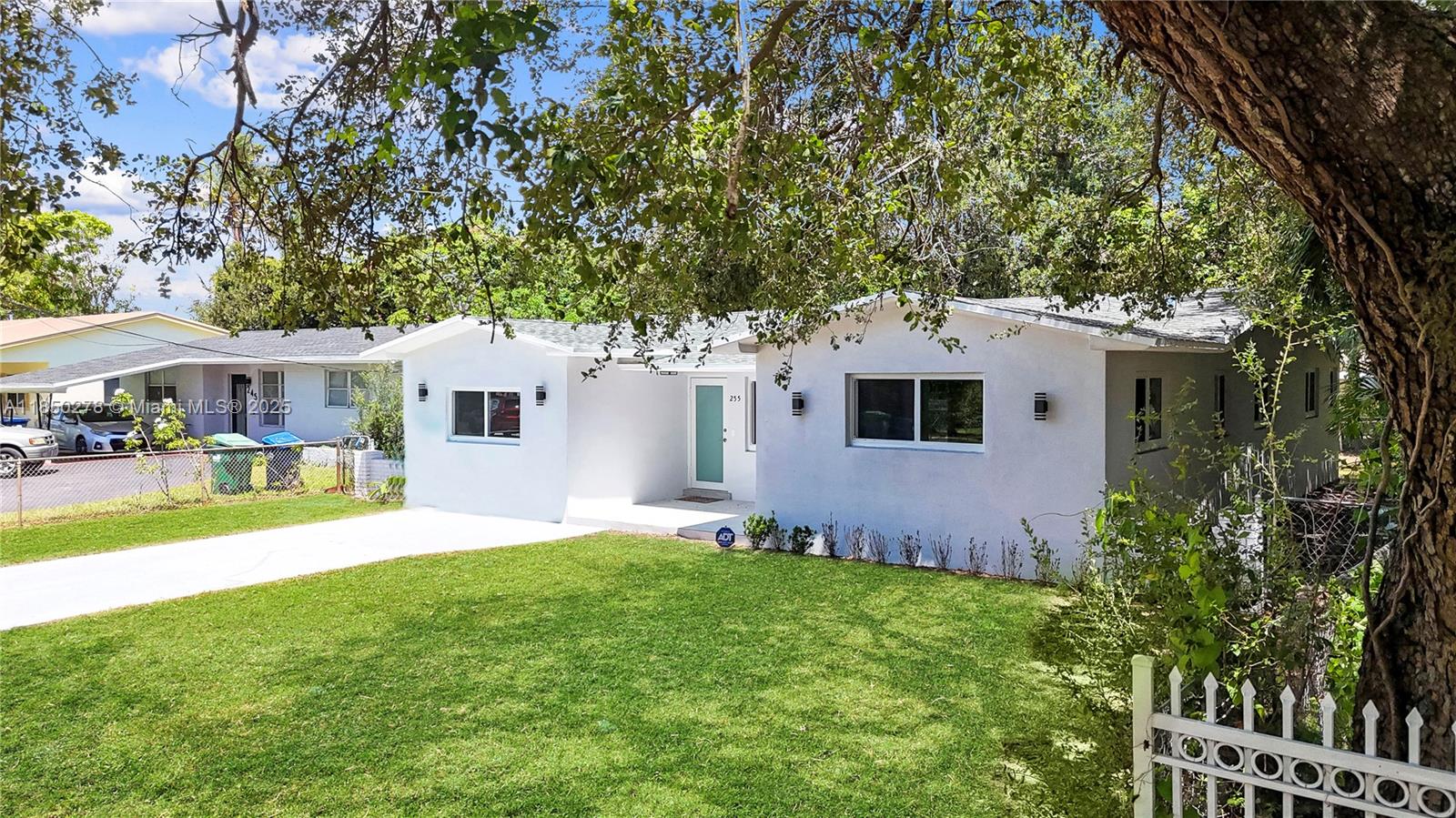 Miami, Florida, 33162, United States, 4 Bedrooms Bedrooms, ,2 BathroomsBathrooms,Residential,For Sale,1908932