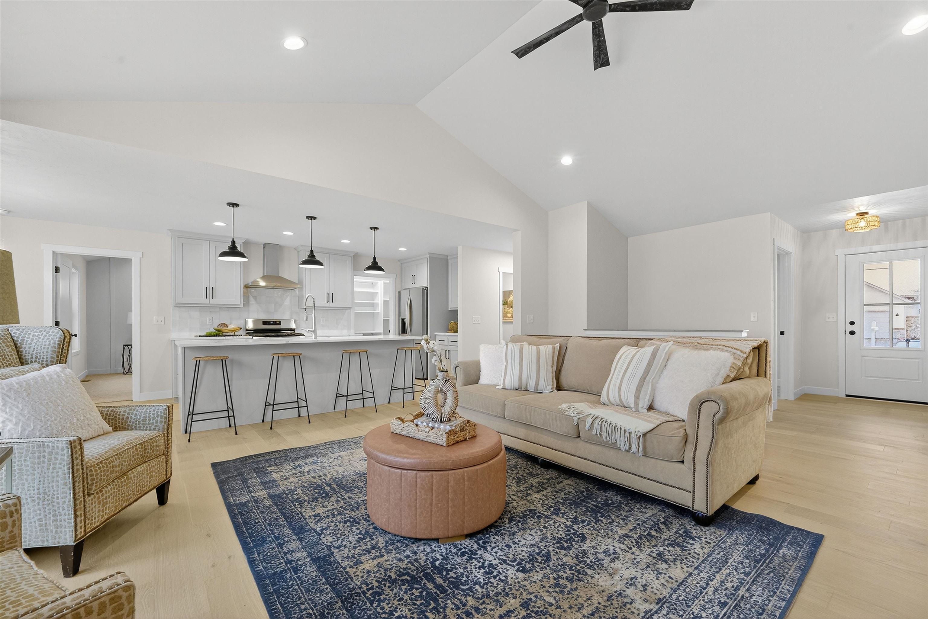 MENASHA, Wisconsin, 54952, United States, 4 Bedrooms Bedrooms, ,3 BathroomsBathrooms,Residential,For Sale,1995697