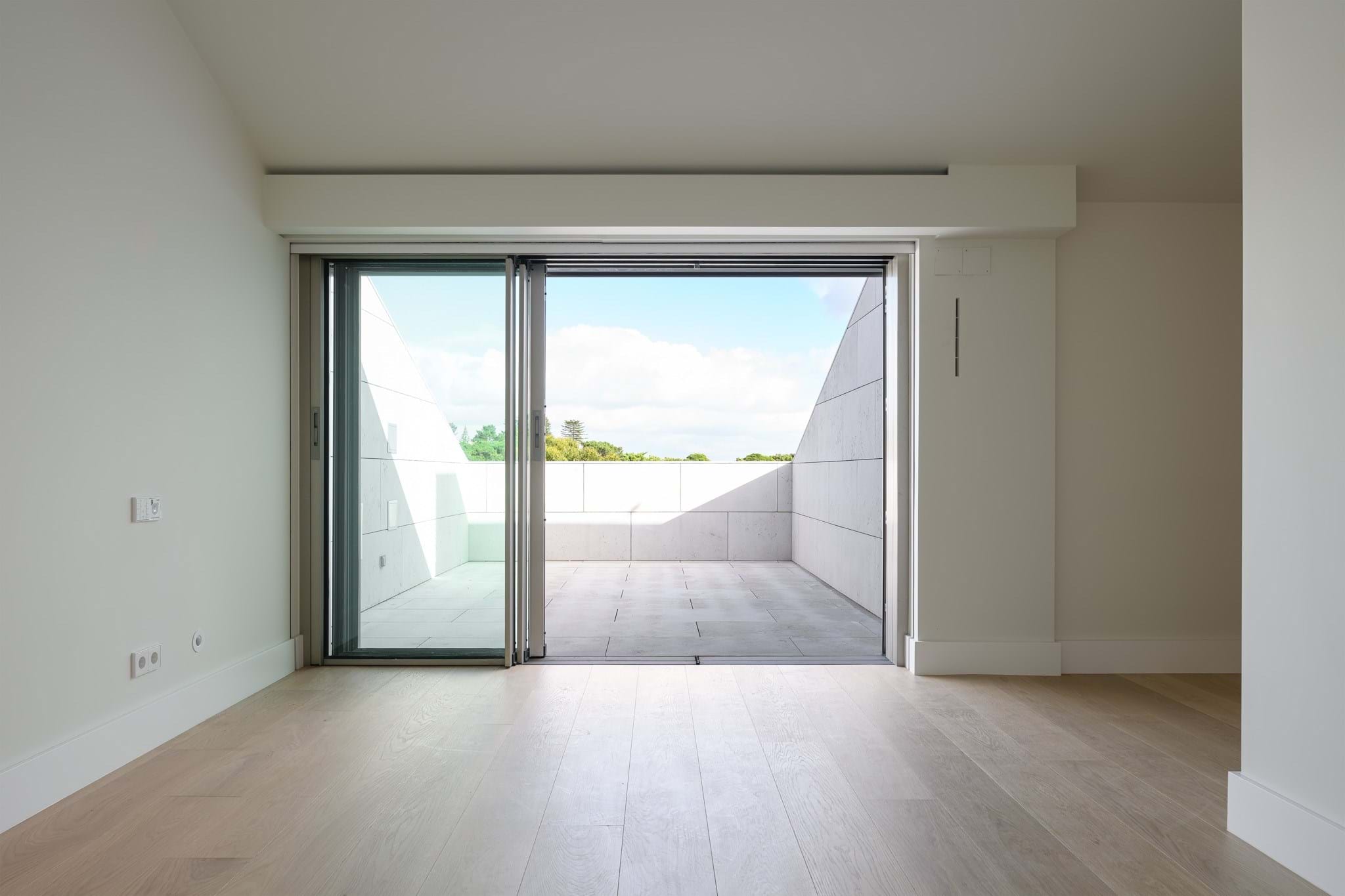 Cascais, Lisbon, 2765-279, PT, 3 Bedrooms Bedrooms, ,4 BathroomsBathrooms,Residential,For Sale,1999114