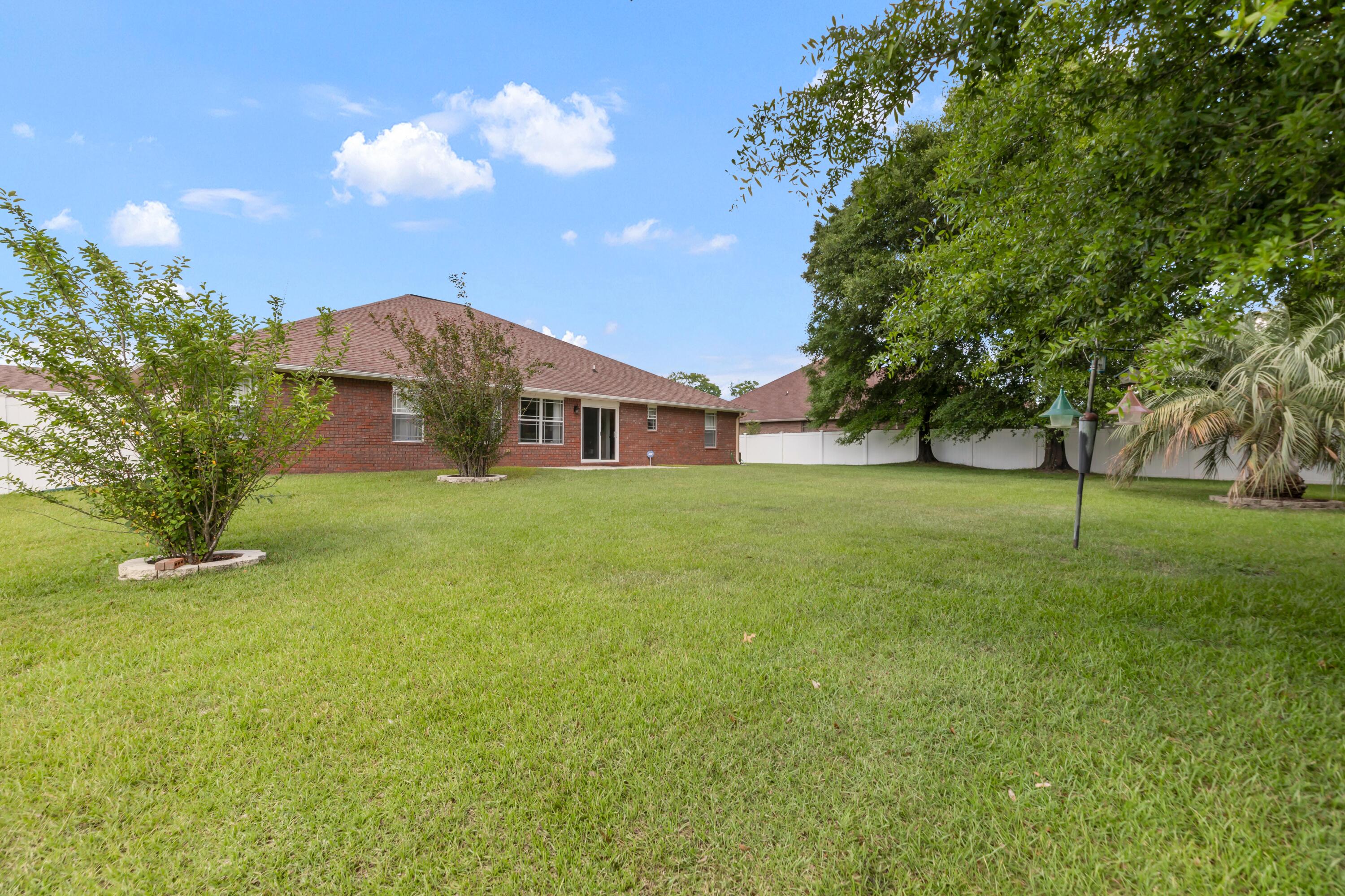 Crestview, Florida, 32536, United States, 4 Bedrooms Bedrooms, ,3 BathroomsBathrooms,Residential,For Sale,1827914