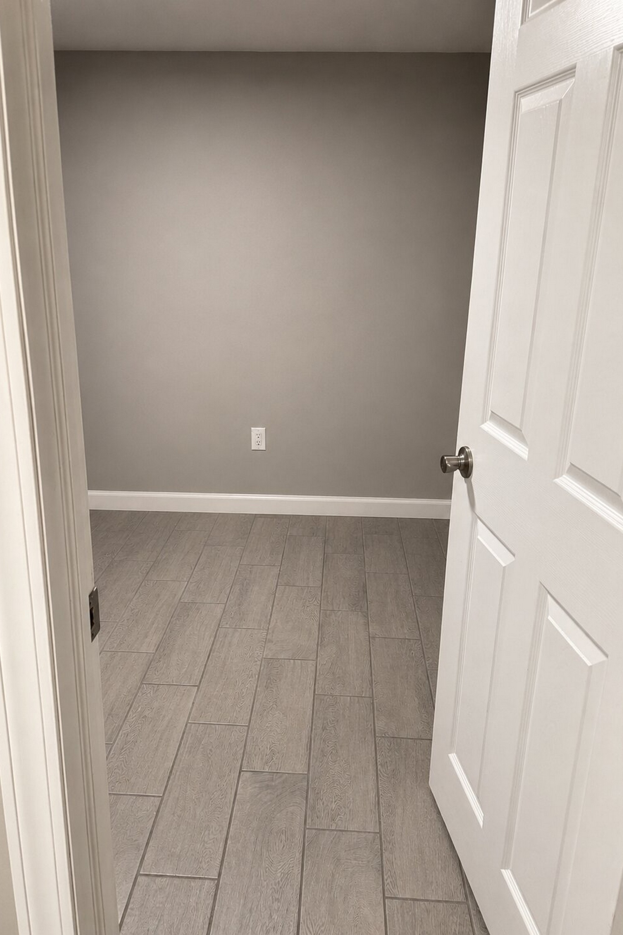  1708 Princeton Ave, Lawrence - 物件實景