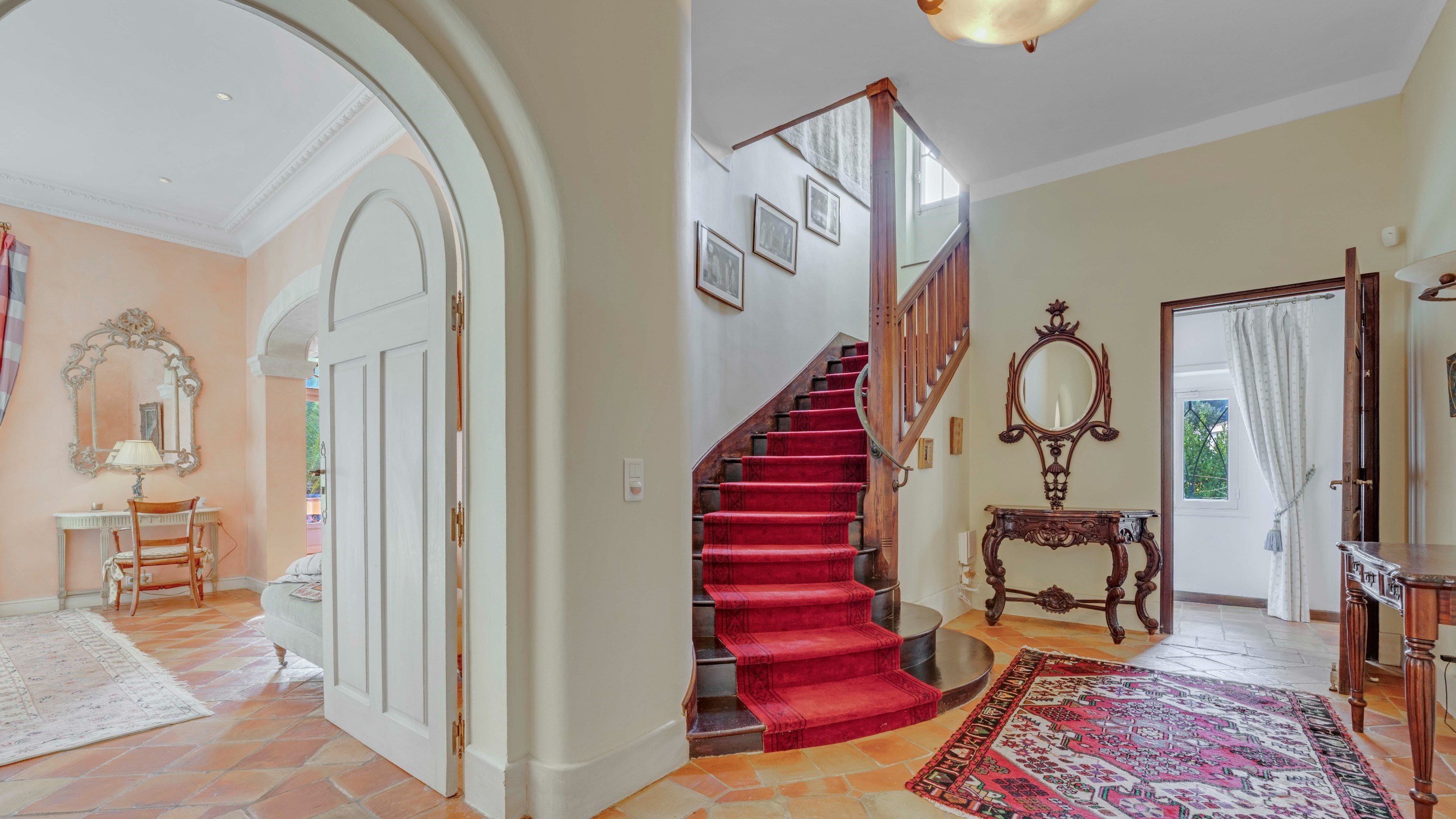  Exclusive Côte d’Azur villa for sale in Sainte-Maxime, prime location near sea … - 物件實景