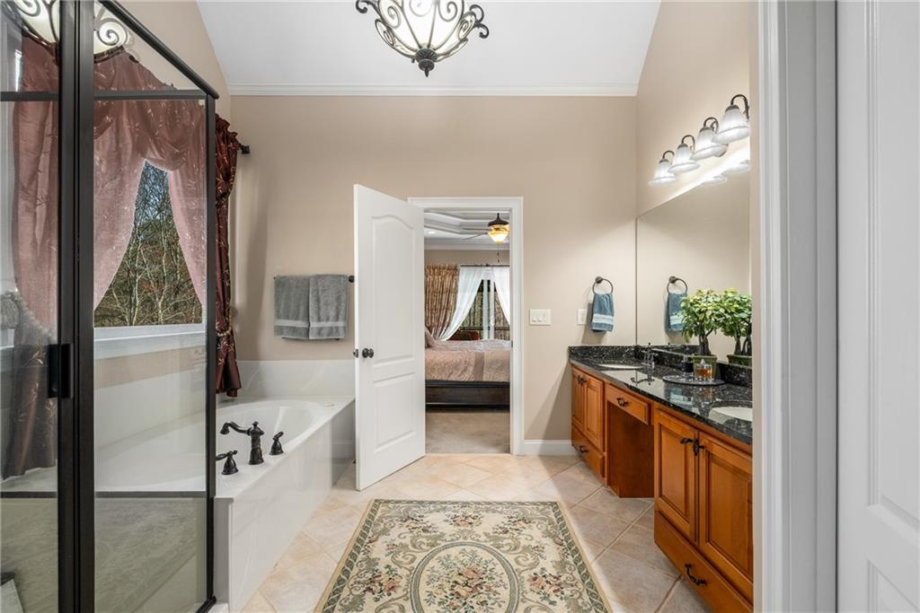 Gainesville, Georgia, 30506, United States, 4 Bedrooms Bedrooms, ,3 BathroomsBathrooms,Residential,For Sale,1737543