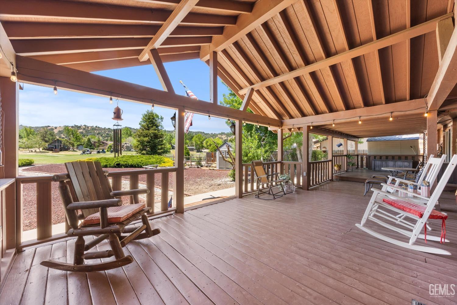 Tehachapi, California, 93561, United States, 3 Bedrooms Bedrooms, ,2 BathroomsBathrooms,Residential,For Sale,2049487