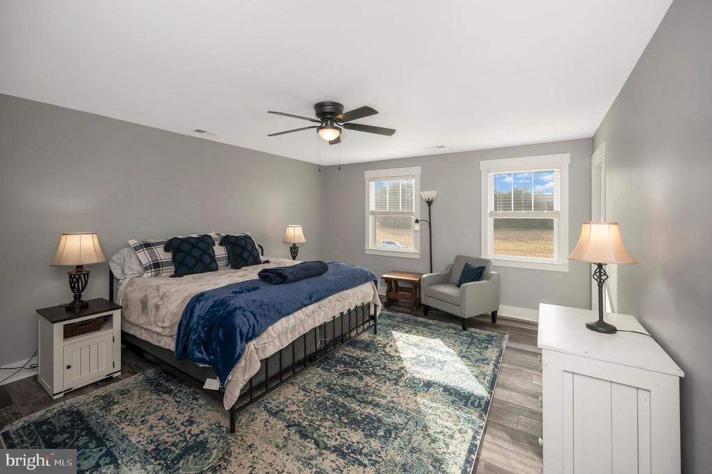 Bealeton, Virginia, 22712, United States, 4 Bedrooms Bedrooms, ,3 BathroomsBathrooms,Residential,For Sale,2002871