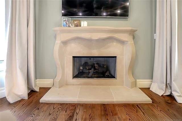 Tahlequah, Oklahoma, 74464, United States, 5 Bedrooms Bedrooms, ,5 BathroomsBathrooms,Residential,For Sale,1987377